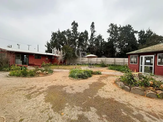 Excelente Conectividad | Esquina Comercial
