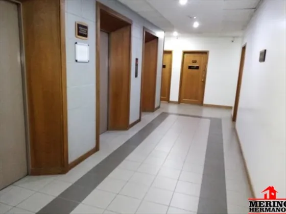 Oficina En Venta En Medellín - El Poblado