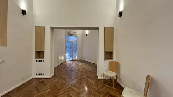 Alquiler Departamento 2 Ambientes Pb, Gran Patio. Recoleta.