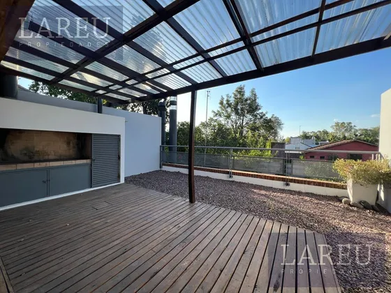 Departamento En Las Mercedes En Venta