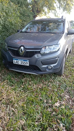 Renault Sandero Stepway 1.6 Privilege 105cv