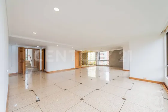 Se Vende  Apartamento Poblado- Castropol