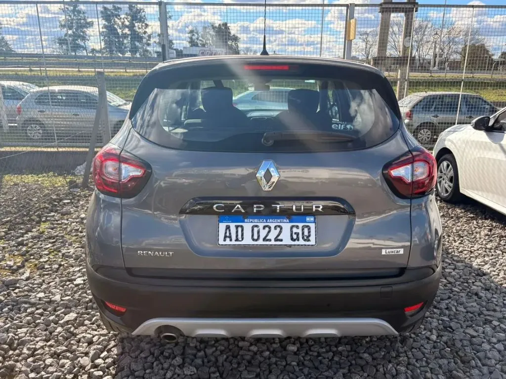 Renault Captur 2.0 Zen558130094985728005