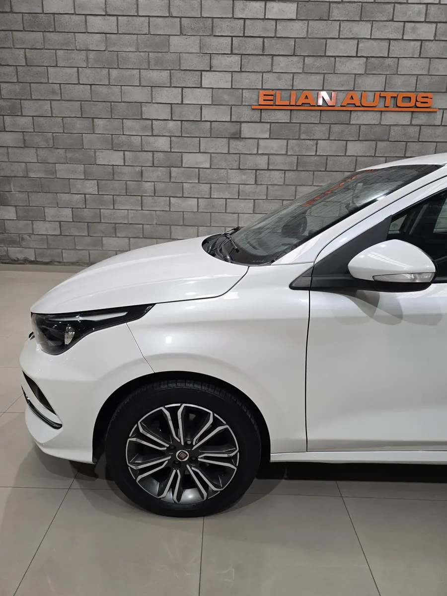 Fiat Cronos 1.8 16v Precision5358132125086617614