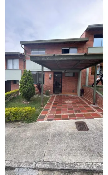 Casa En Venta En Bello - Amazonia