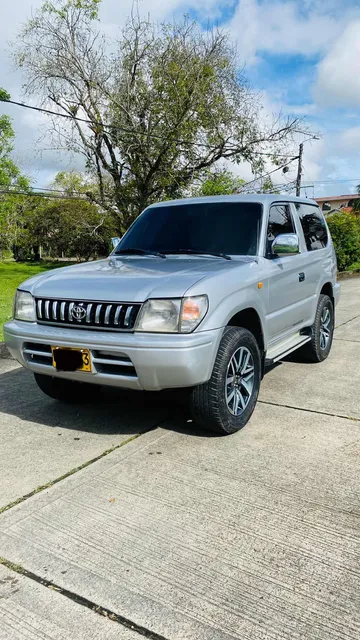 Toyota Prado Xperience 2.7