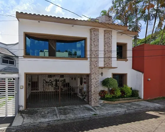 Casa En Remate En Xalapa, Ver. Maf