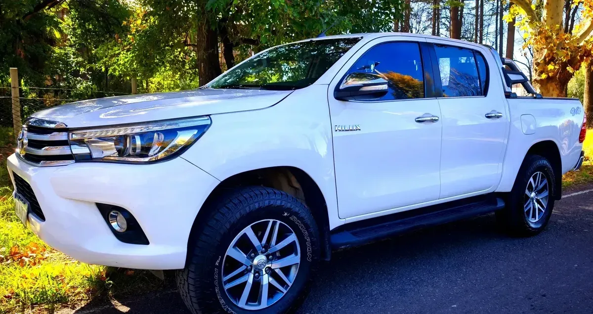 Toyota Hilux Pick-Up 2.8 Cd Srx 177hp 4x4