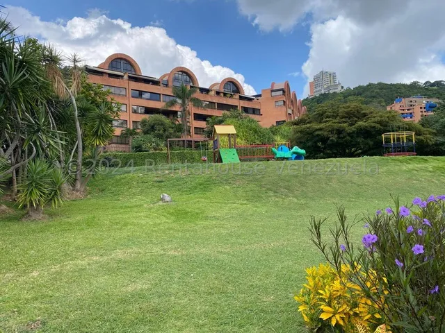 Se Vende Bello Apartamento En La Alameda Mls 25-2436