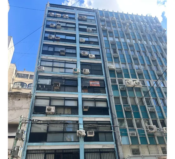 Oficina En Calle Rodríguez Peña Entre Av Corrientes  Y Lavalle.