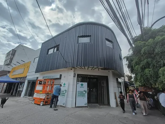 Ideal Para Oficinas, Academia O Centro De Atención