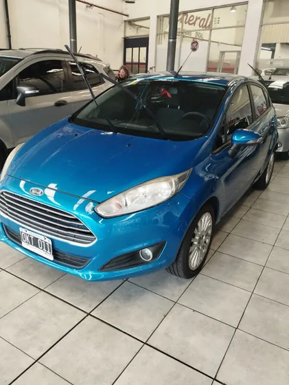 Ford Fiesta Titanium 1.6