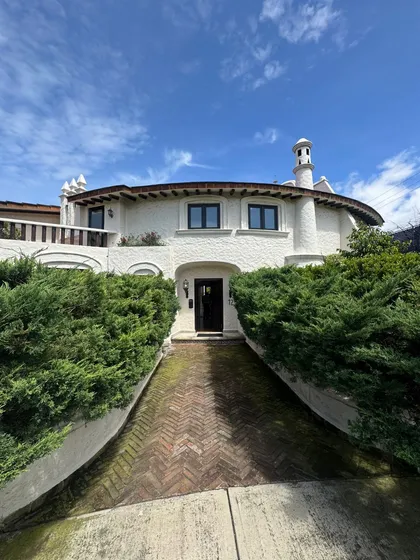 Casa En Venta, Prado Largo, 3 Recámaras.