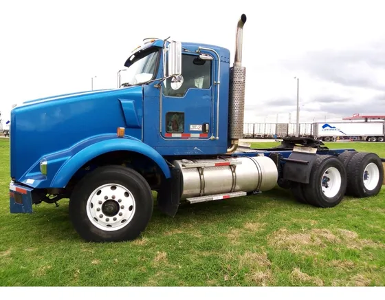Tractocamion Kenworth 2012