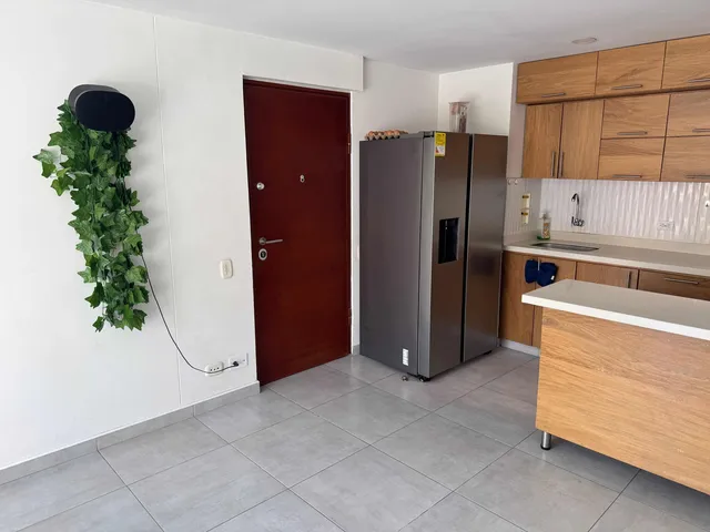 Apartamento Remodelado En Unidad Montepinar, Envigado