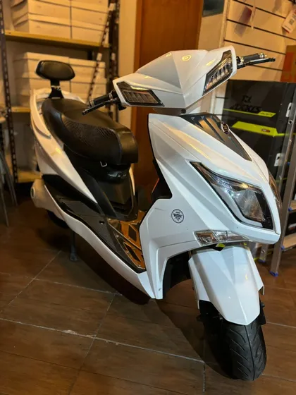 Sunra Hawk Electrica En Marelli Sports