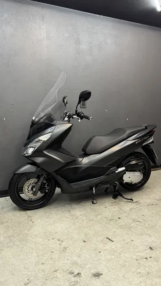 Honda Pcx 150 2016, Al Día, Excelente Estado