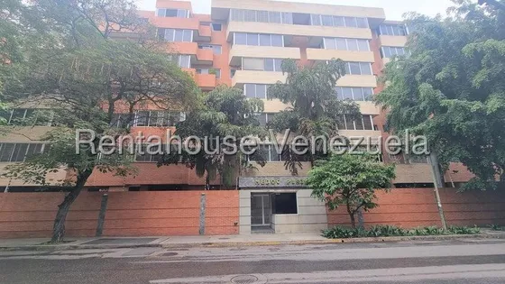 Apartamento En Alquiler Campo Alegre Mls#25-12881