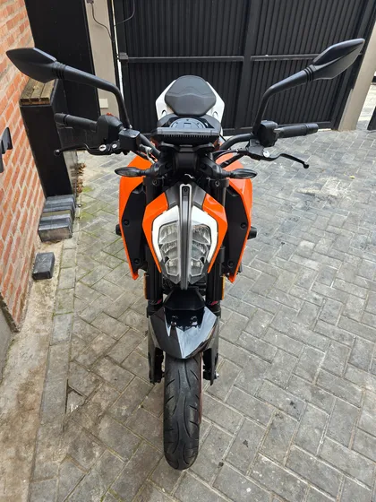 Ktm Duke 390 2900 Km Con Funda Y Pie
