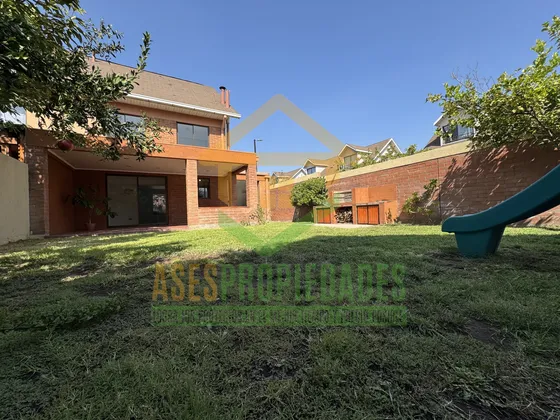 Hermosa Casa En Condominio Muy Seguro
