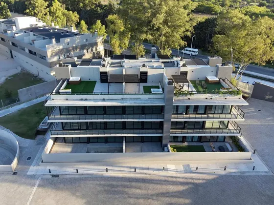 Departamento 2 Ambientes A Estrenar En Venta En Sargento Cabral Al 3300 - Canning