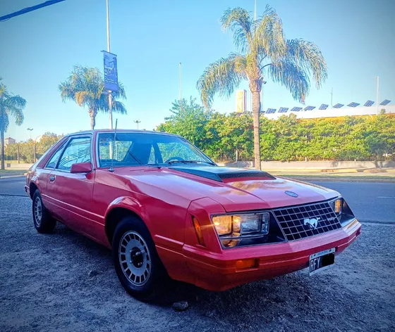 Ford Mustang Ghia