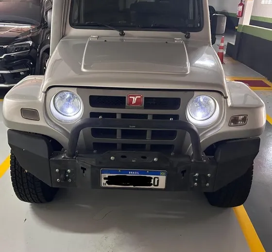 Troller T4 3.2 2p