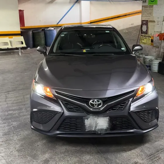 Toyota Camry 2.5 Se At