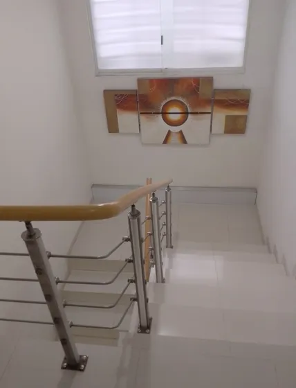Se Alquila Habitación Con Puesto De Estacionamiento Y Baño Privado En La Urb. Privada De Macaracuay.