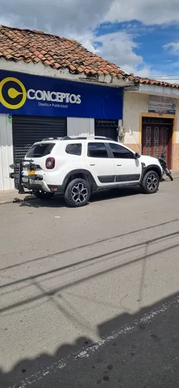 Renault Duster 1.3 T Iconic 4x2 Cvt