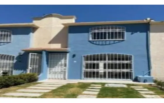 Casa En Remate En Frac Real De Sta Clara Ii, F-307