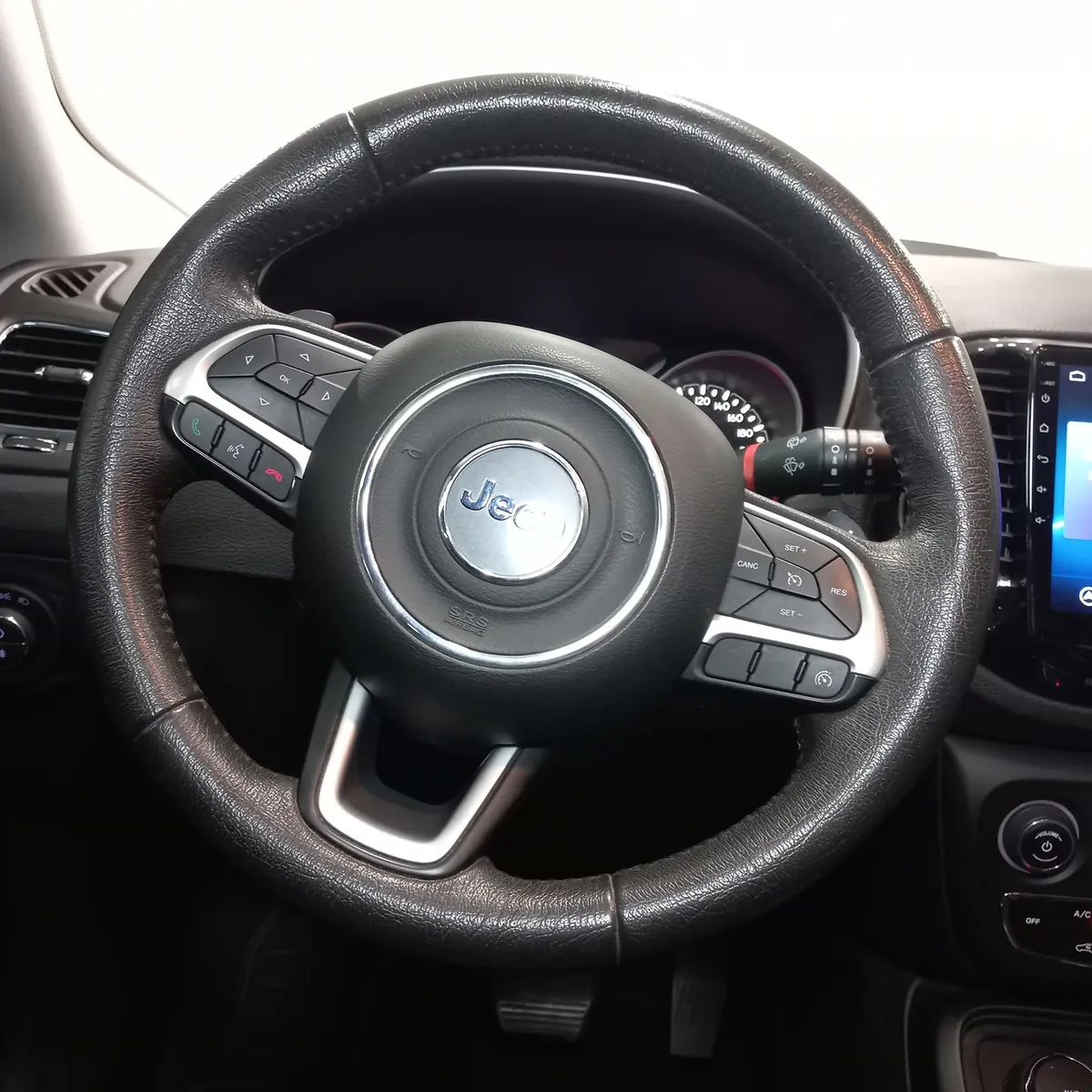 Jeep Compass 2.4 Longitude5358883558247833613