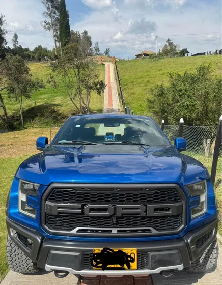 Ford F150 Raptor Súper Crew