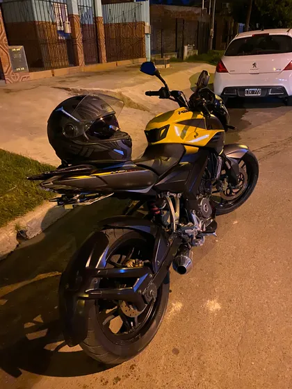 Bajaj Rouser Ns 200 Mod 2020 Solo Permuto Por Auto!