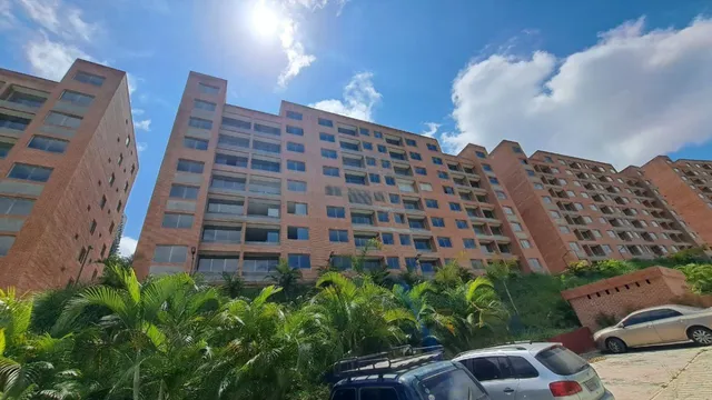 Venta De Apto De 85m2 En Los Naranjos Obra Gris