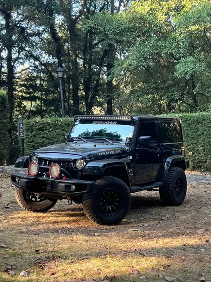 Jeep Wrangler 3.7 Sahara 3.6 4x4 At