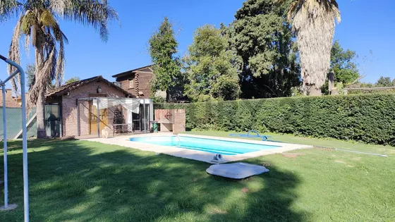 Casa Quinta Con Pileta Calle 520 622 Y 623 El Pato, Berazategui