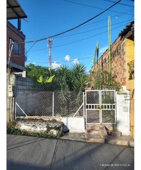 Venta Casa Con  Lote Santa Fe De Antioquia Cercana Al Parque