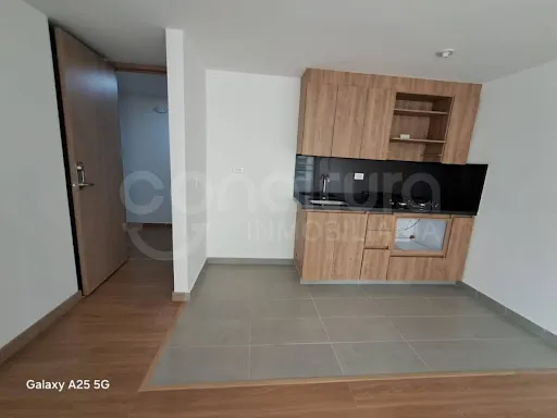 Apartamento En Venta San Jose 472-7532