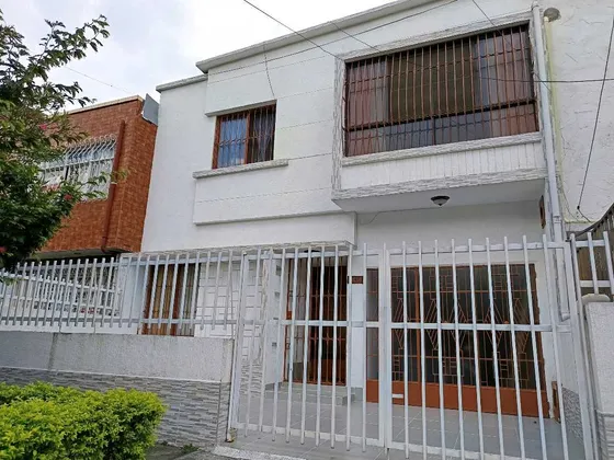 Casa En El Templete Por Canchas Panamericanas, Venta - Cali