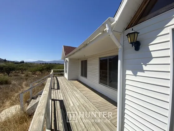 Casa En Venta De 4 Dorm. En Zapallar Catapilco