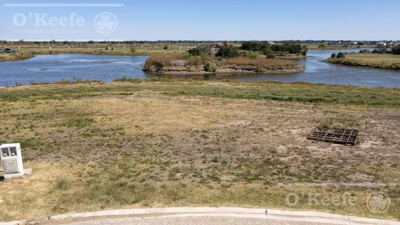 Terreno En Venta A La Laguna En Barrio Cerrado Elcano Guillermo Hudson, Pueblos Del Plata