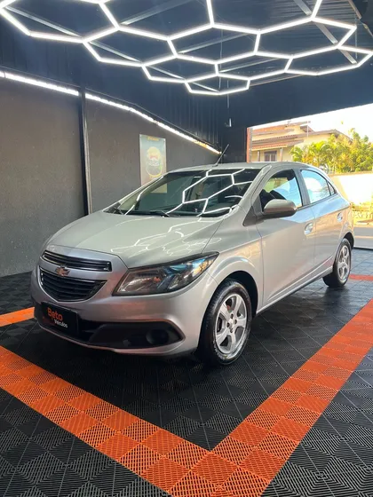 Chevrolet Onix 1.4 Lt Spe/4