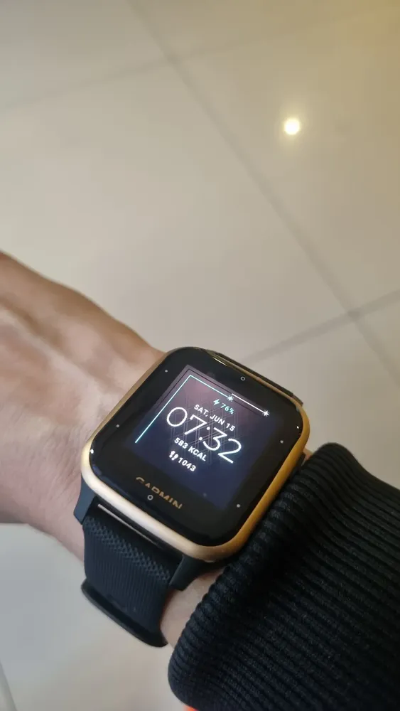 Smartwatch Garmin Venu Venu Sq - Music Edition tela de 1.3