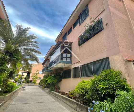 Venta Apartamento Duplex De 100mts. En La Urb. La Bonita En El Conjunto Residencial Apartovillas Miragua