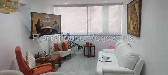 Cv Apartamento En Venta En Los Naranjos Humboldt Yf 26-20280
