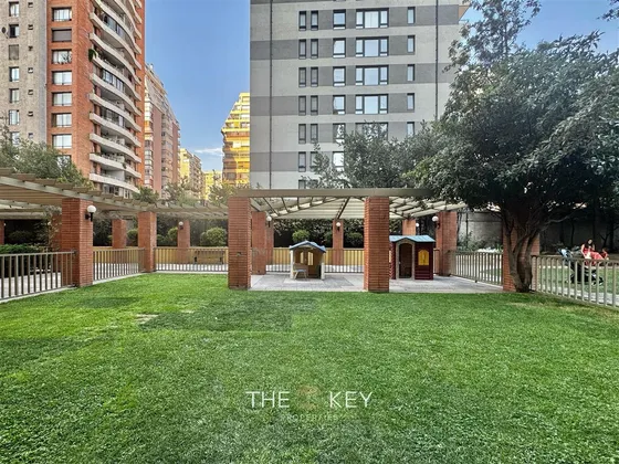 Depto En Venta 2d, 2b Y Terraza - Colón, Las Condes