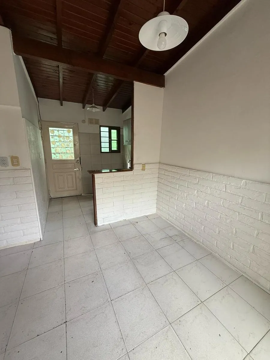 PH for Rent – Two-Room Apartment