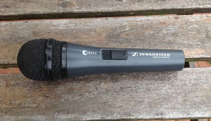 E815S
