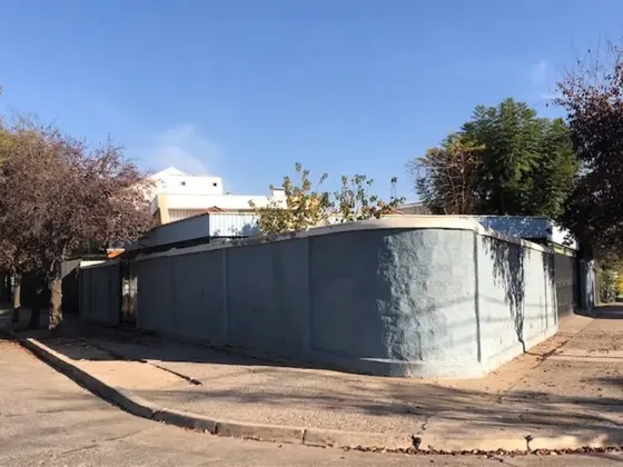 Casa En Venta En Troncos Viejos La Reina